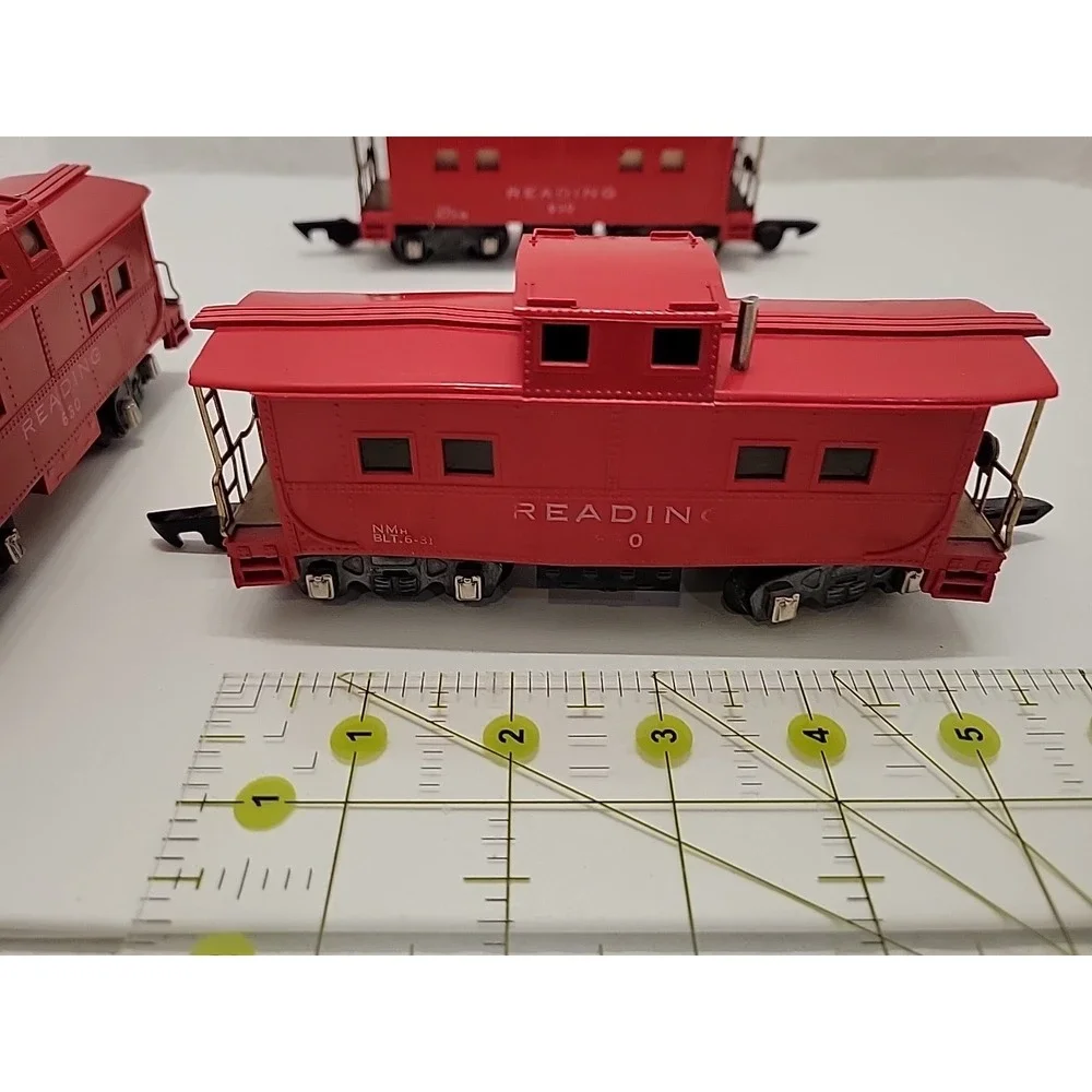 Lot of 3 American Flyer S 630 Reading Red Illuminated Caboose Train Cars